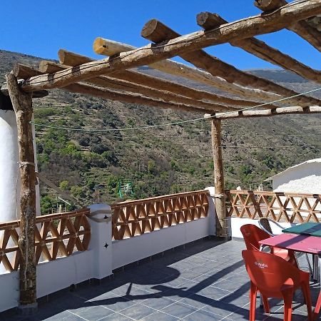 Casa Los Trillizos Pampaneira Exteriér fotografie