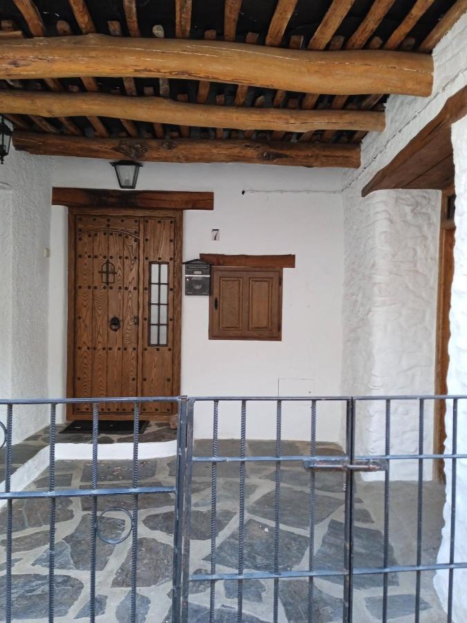 Casa Los Trillizos Pampaneira Exteriér fotografie