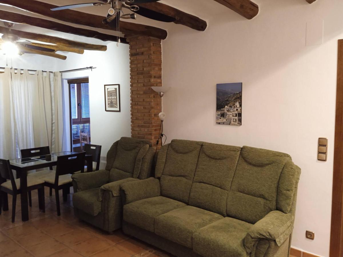 Casa Los Trillizos Pampaneira Exteriér fotografie