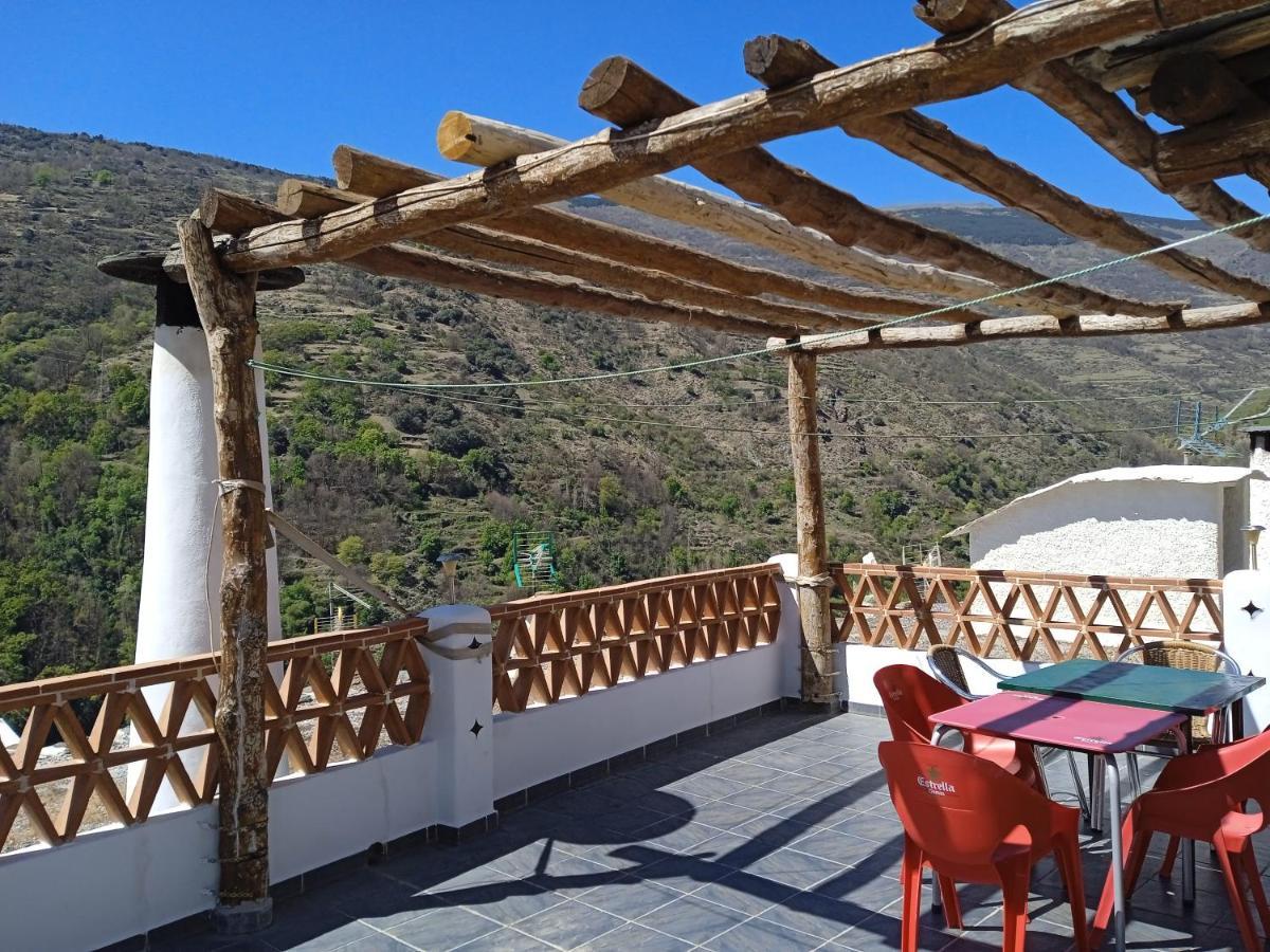 Casa Los Trillizos Pampaneira Exteriér fotografie