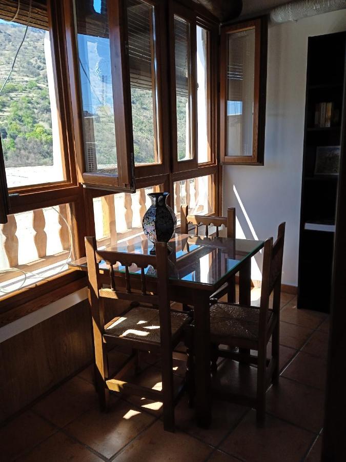 Casa Los Trillizos Pampaneira Exteriér fotografie