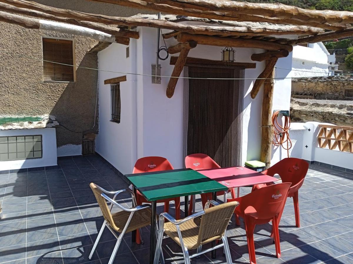Casa Los Trillizos Pampaneira Exteriér fotografie